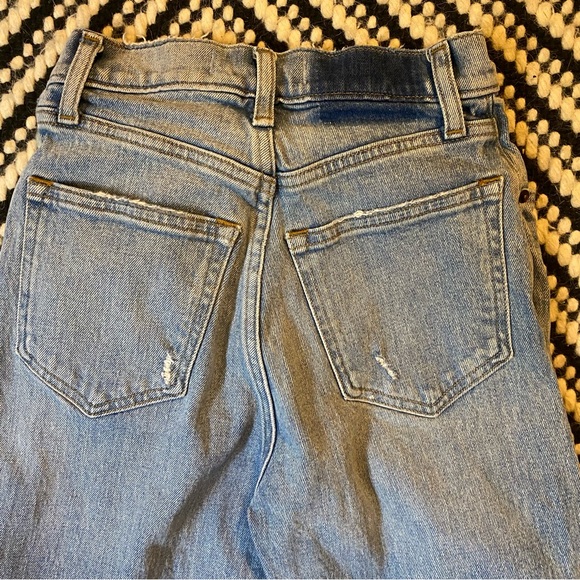 Abercrombie Curve Love Ultra High Rise 90s Straight Jean w/ Slit - Size 24L - Picture 11 of 12
